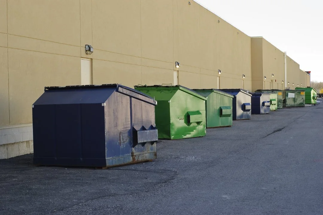 Commercial bin enclosure image